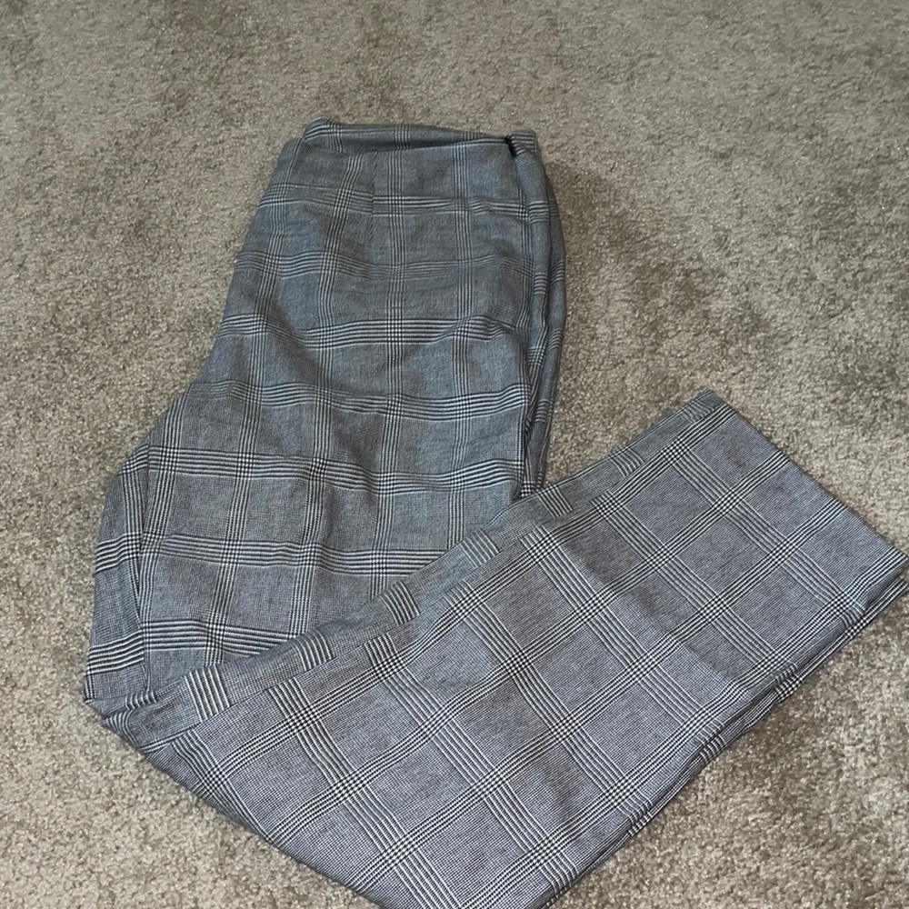 Women’s dress pants
